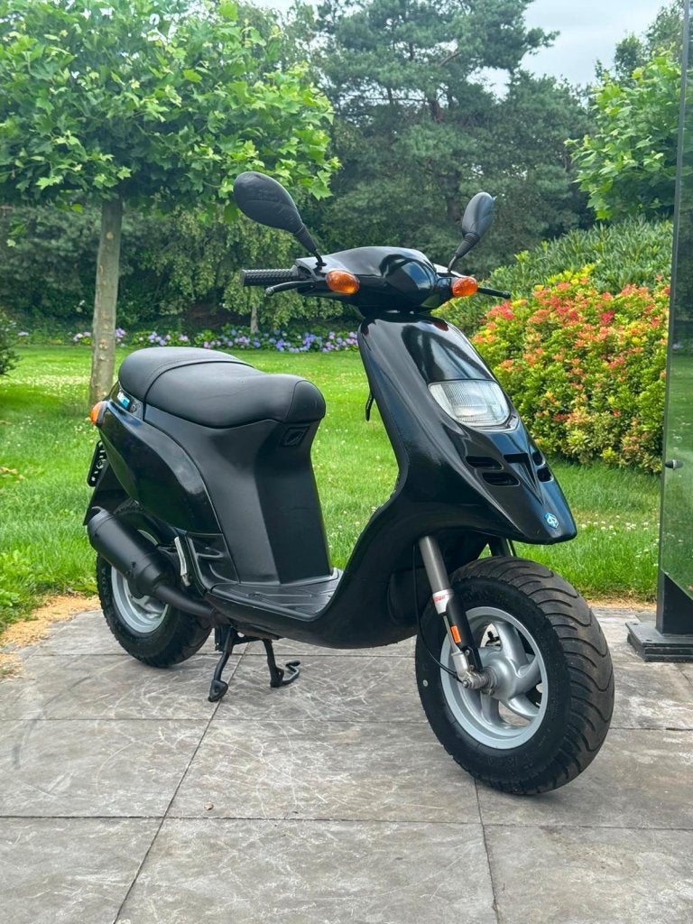 ⭐️Piaggio Typhoon 50cc 2 takt 12385 km glans zwart⭐️, Niet ingevuld, Niet ingevuld, Niet ingevuld