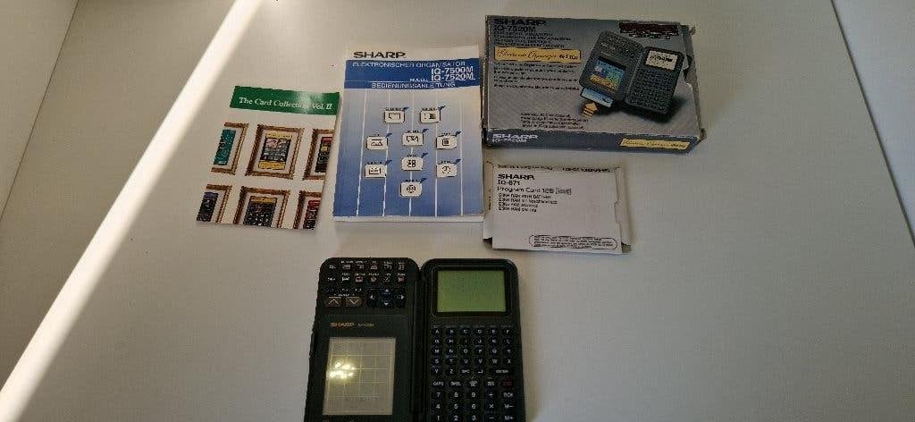 Sharp IQ-7520M organizer 64KB + IQ-871 Program Card 128, Ophalen of Verzenden