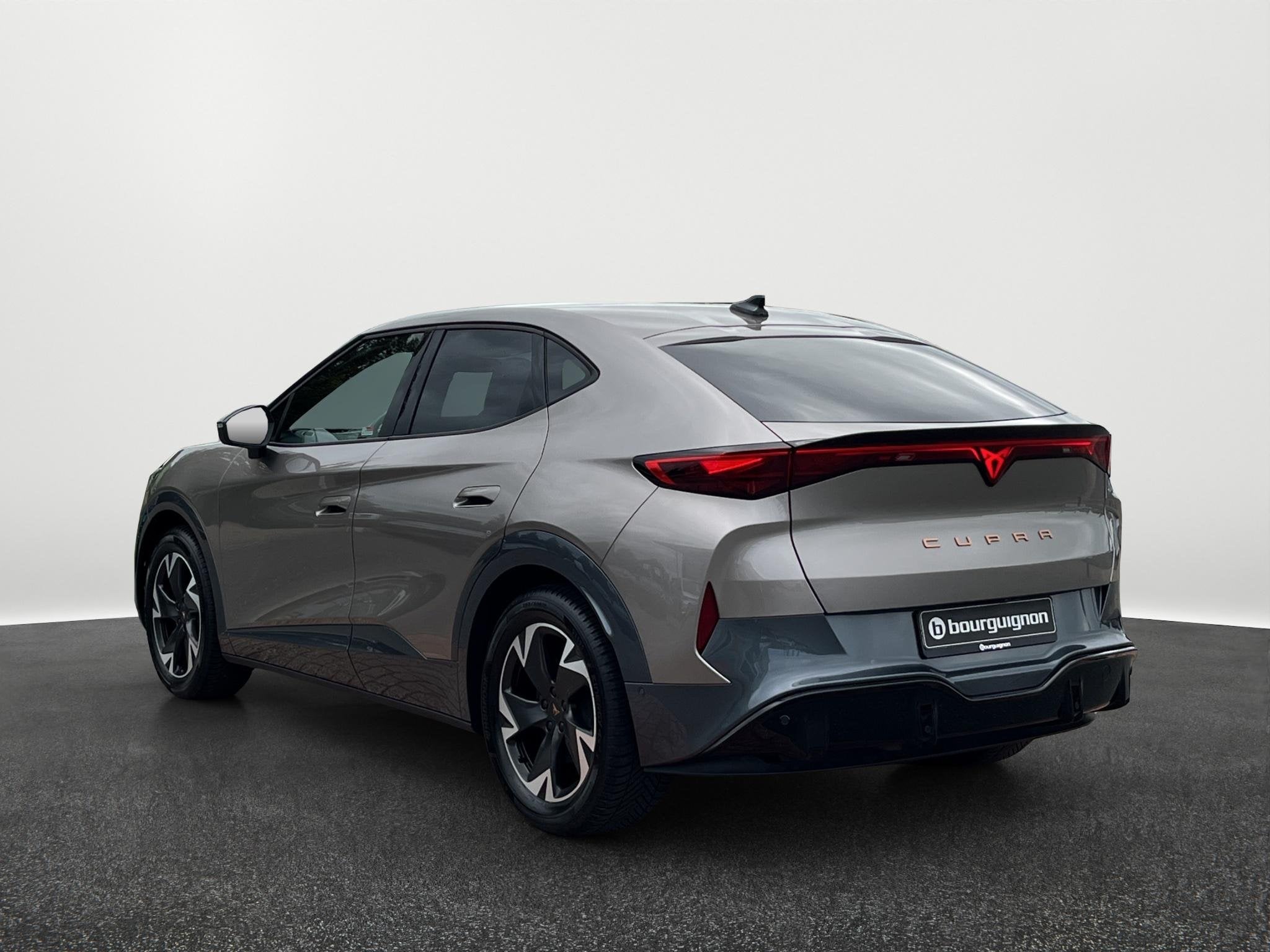 CUPRA Tavascan Endurance 82 kWh | Warmte Pomp | 99% SOH | Im, Auto's, Gebruikt, 82 kWh, Automatische klimaatregeling, 1000 kg