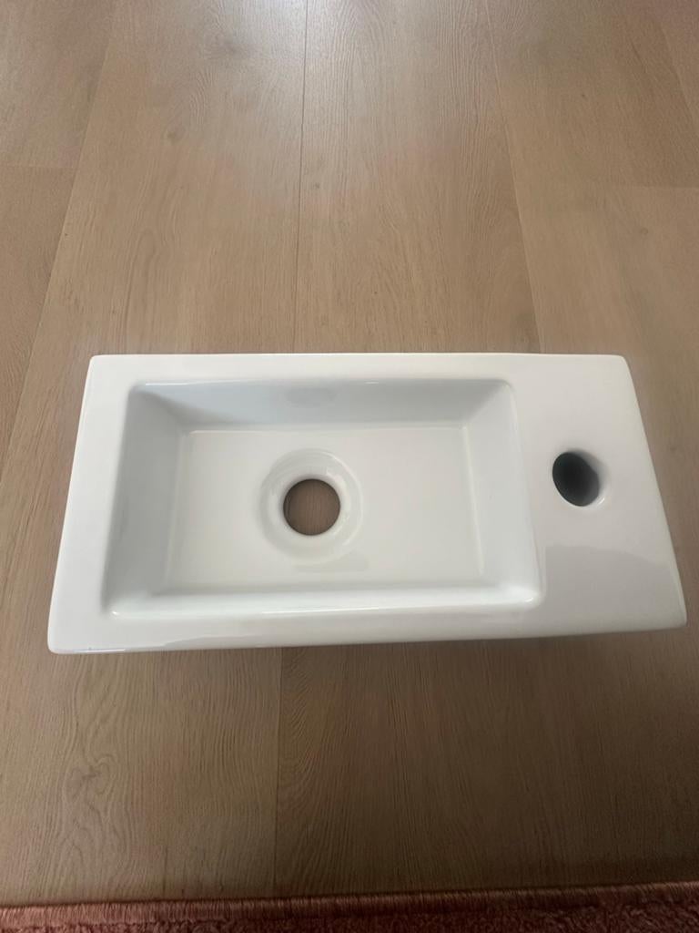Mini fontein rechts 36,5x18x9cm NIEUW, Doe-het-zelf en Verbouw, Sanitair, Ophalen, Nieuw, Toilet