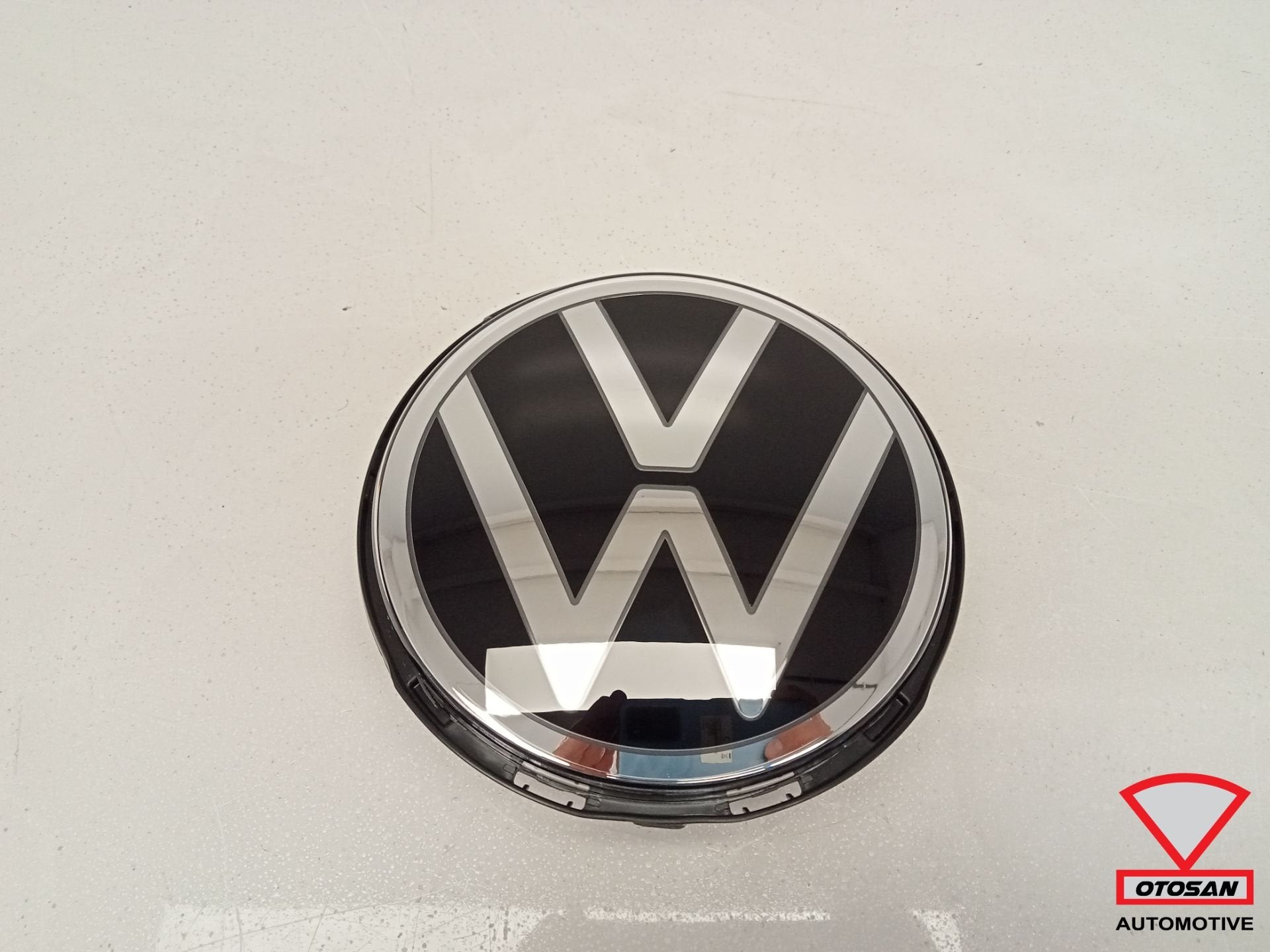 VW Golf 8 Logo Embleem 5H0941600 ORIGINEEL! NIEUW!, Gebruikt, Volkswagen, Volkswagen AG, Berliner Ring 2
38440  Wolfsburg, DE