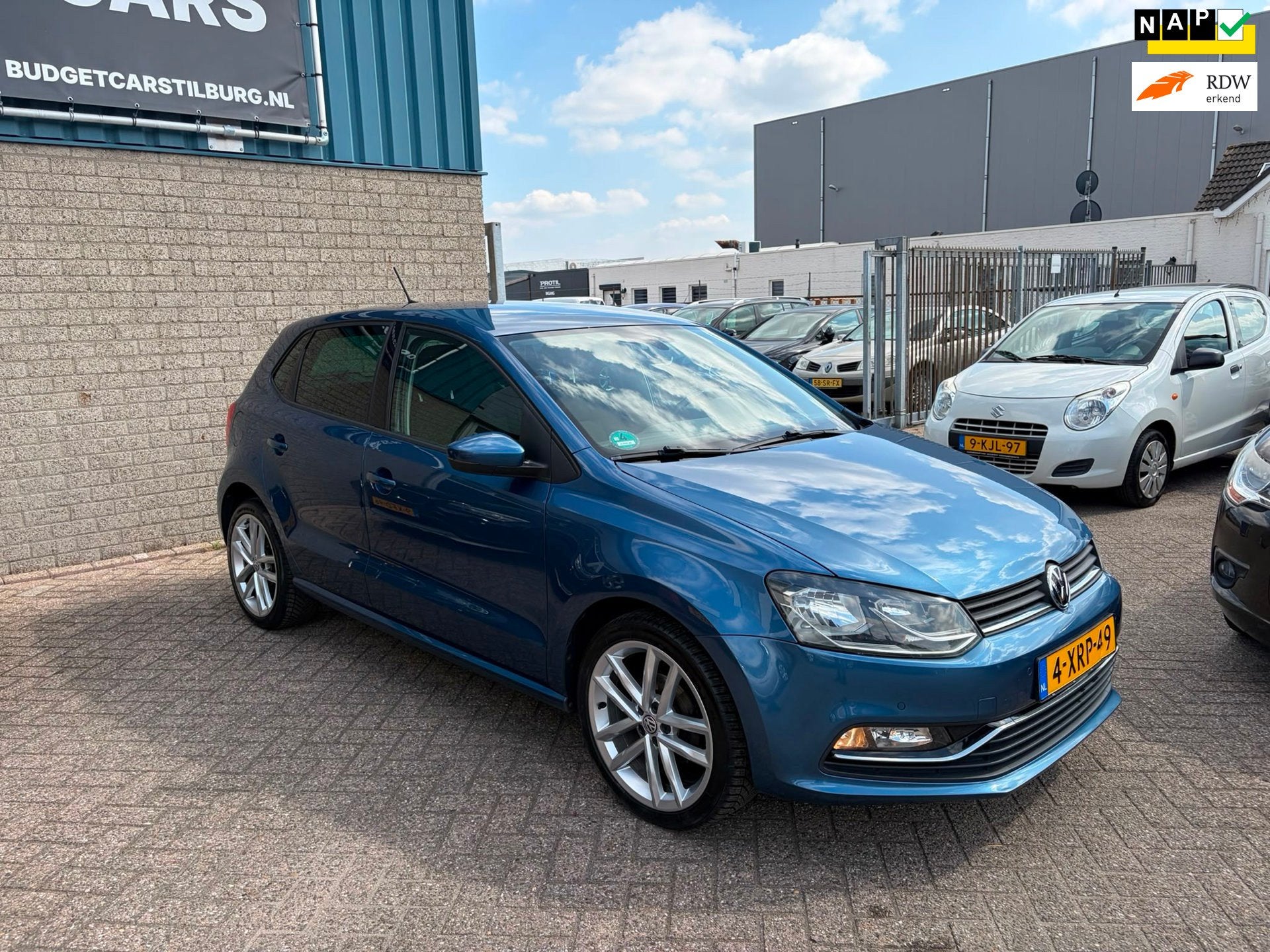 Volkswagen Polo 1.4 TDI Highline AUTOMAAT, Auto's, Stof, Gebruikt, 580 kg, Blauw
