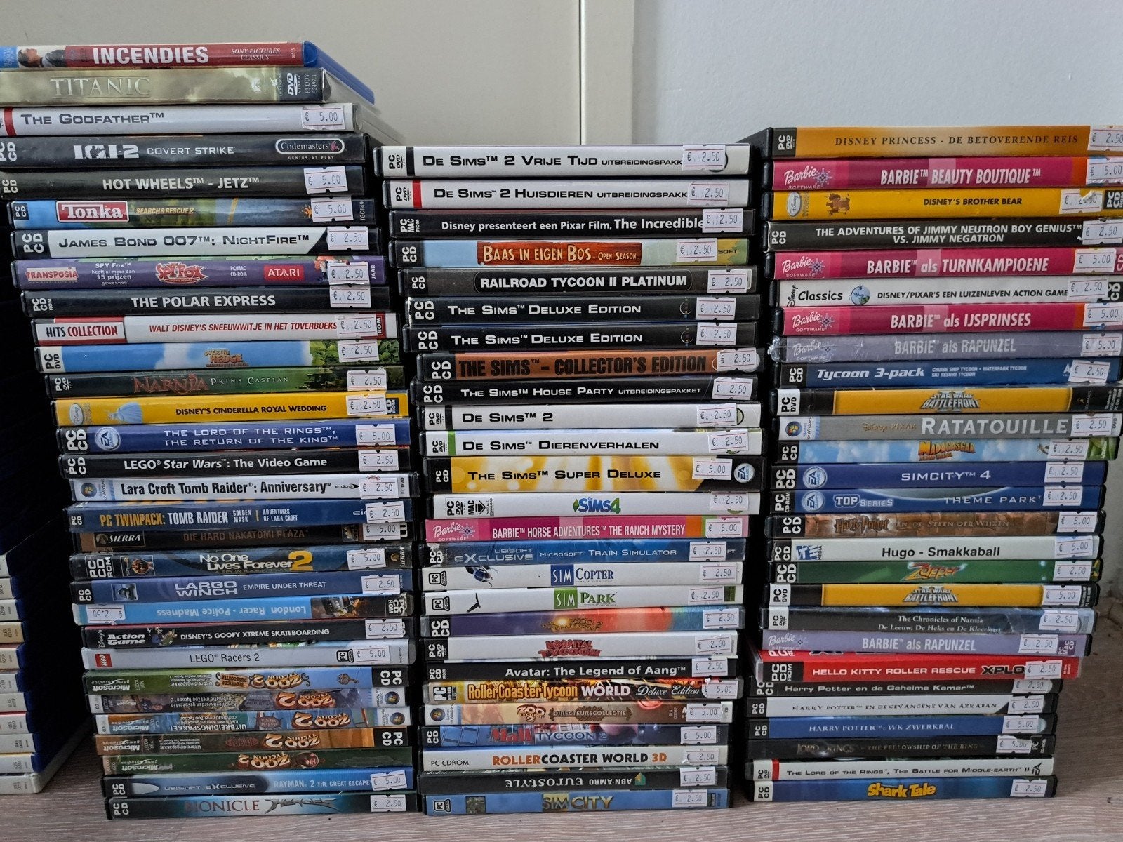 Diverse PC Games: The Sims, Barbie, Disney, en meer!, Ophalen, Gebruikt, 1 speler, Vanaf 3 jaar