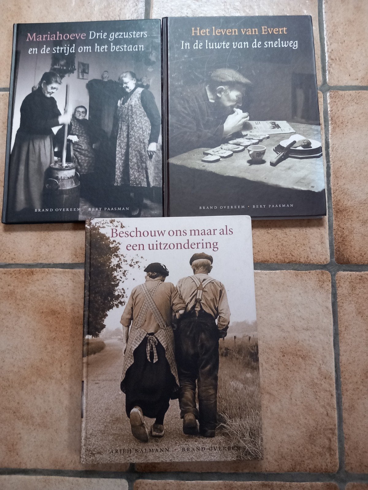 3 boeken Brand Overeem over het leven van vroeger, Ophalen of Verzenden, 20e eeuw of later, Zo goed als nieuw, Arieh Kalmann, Brand Overeem, Bert Paasman