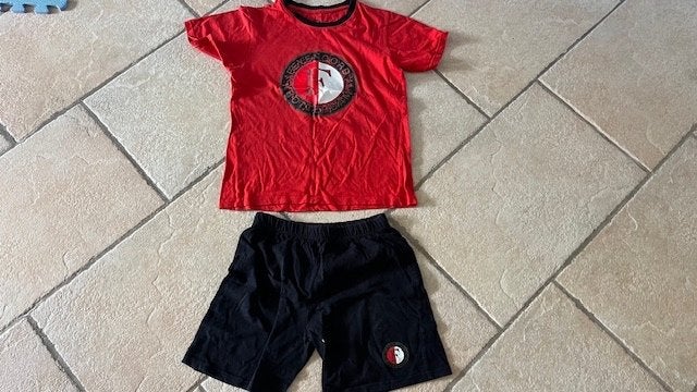 Feyenoord pyjama maat 152/158, het plaatje is vervaagd, Ophalen of Verzenden, Gebruikt, Jongen of Meisje, Nacht- of Onderkleding