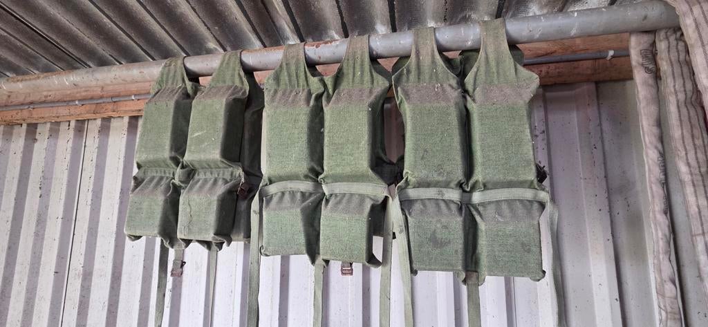 Antiek leger zwemvest - Vintage militair verzamelobject, Ophalen, Marine, Overige gebieden, Kleding of Schoenen