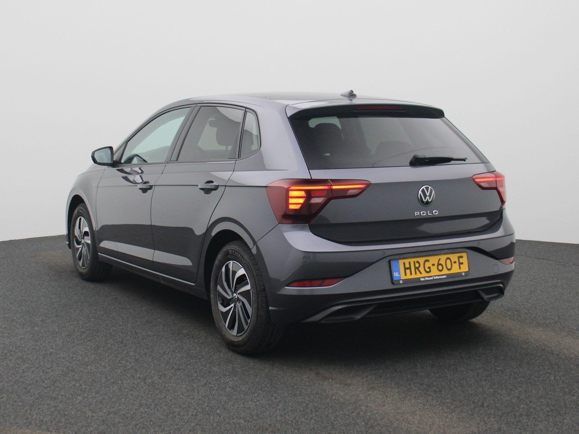 Volkswagen Polo 1.0 TSI Life Edition 95 PK | EM | Navigatie, Voorwielaandrijving, 12 maanden, Stof, 1069 kg