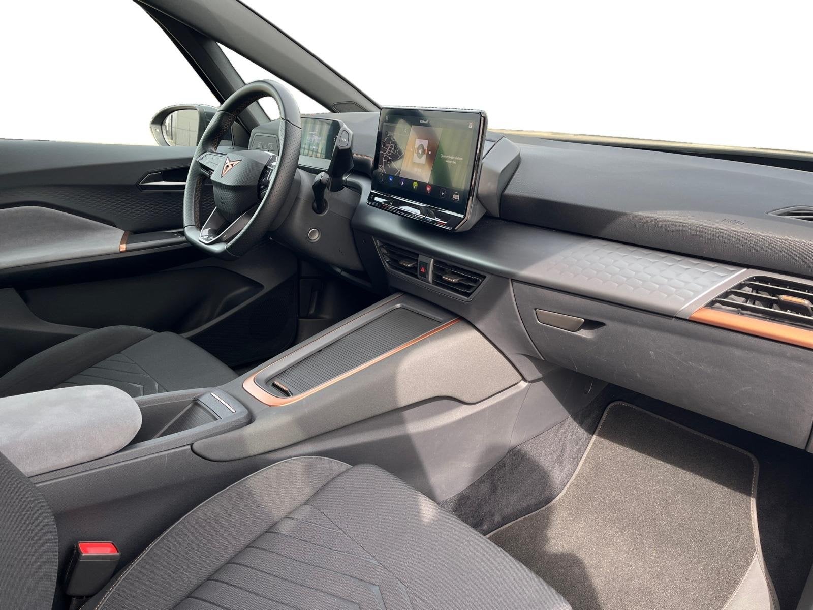 CUPRA Born Impulse 62 kWh | Navigatie | Apple Carplay en And, Auto's, Automaat, Gebruikt, Zwart, 375 min