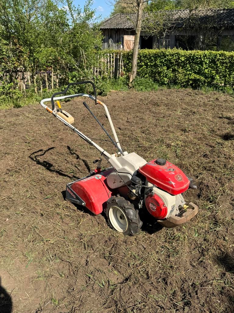 Te huur! Iseki tuinfrees. Te Huur, niet te koop., Ophalen, Zo goed als nieuw, Overige soorten