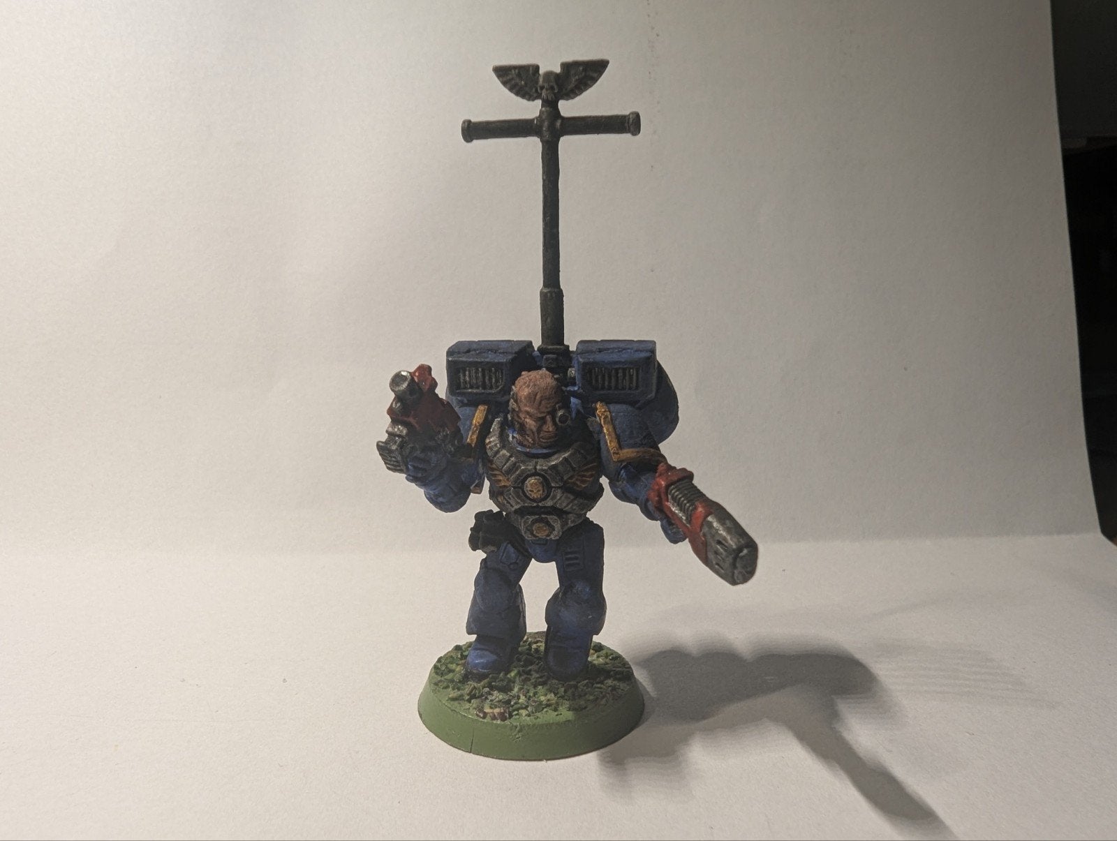 Warhammer 40K 1995 Space Marine Assault Sergeant, Gebruikt, Figuurtje(s), Ophalen of Verzenden, Warhammer 40000