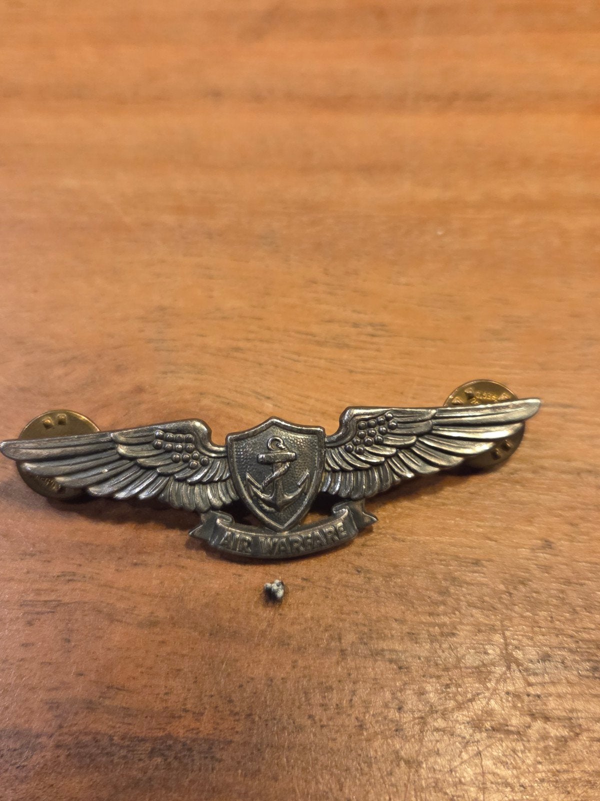 Us air warfare badge, Ophalen of Verzenden, Luchtmacht, Amerika, Embleem of Badge