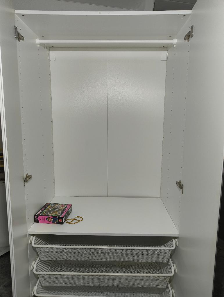 Witte kledingkast, Huis en Inrichting, Kasten | Kledingkasten, Ophalen, Gebruikt, 100 tot 150 cm, Met lade(s)