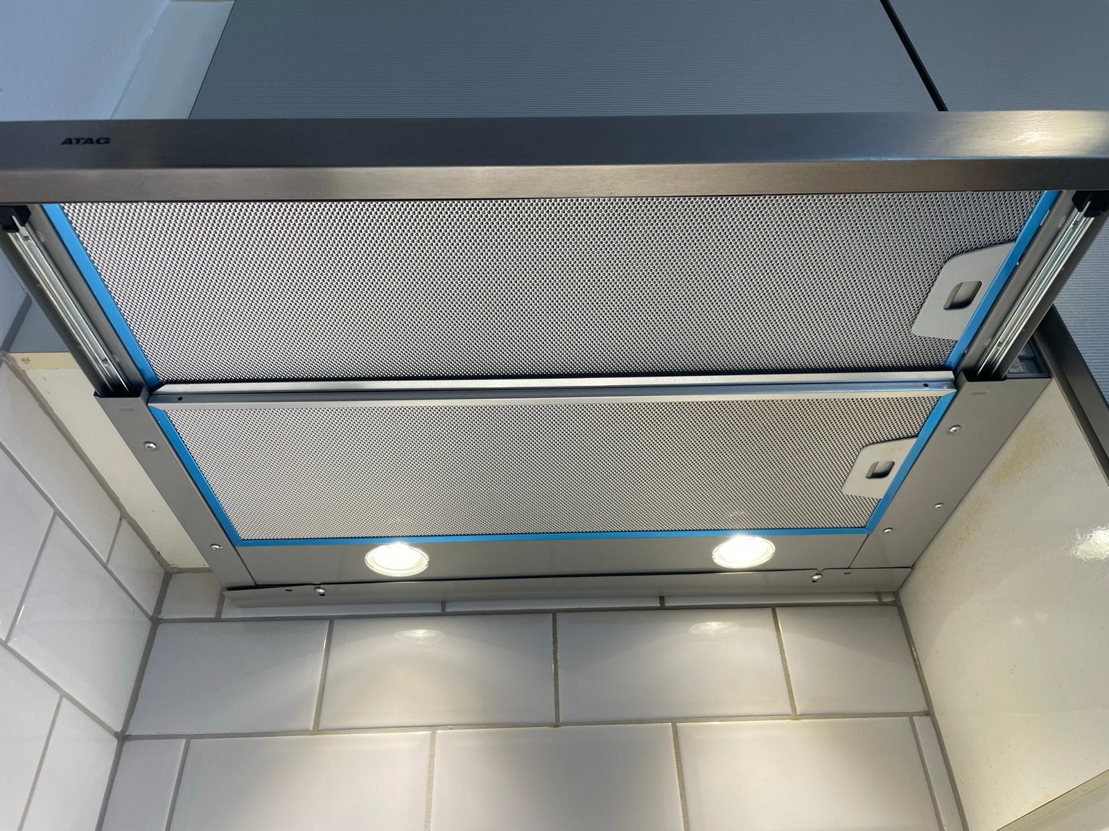 ATAG WV60211AM Onderbouw Afzuigkap Grijs/Zilver 380 m³/u, Witgoed en Apparatuur, Ophalen, Onderbouw afzuigkap, Zo goed als nieuw