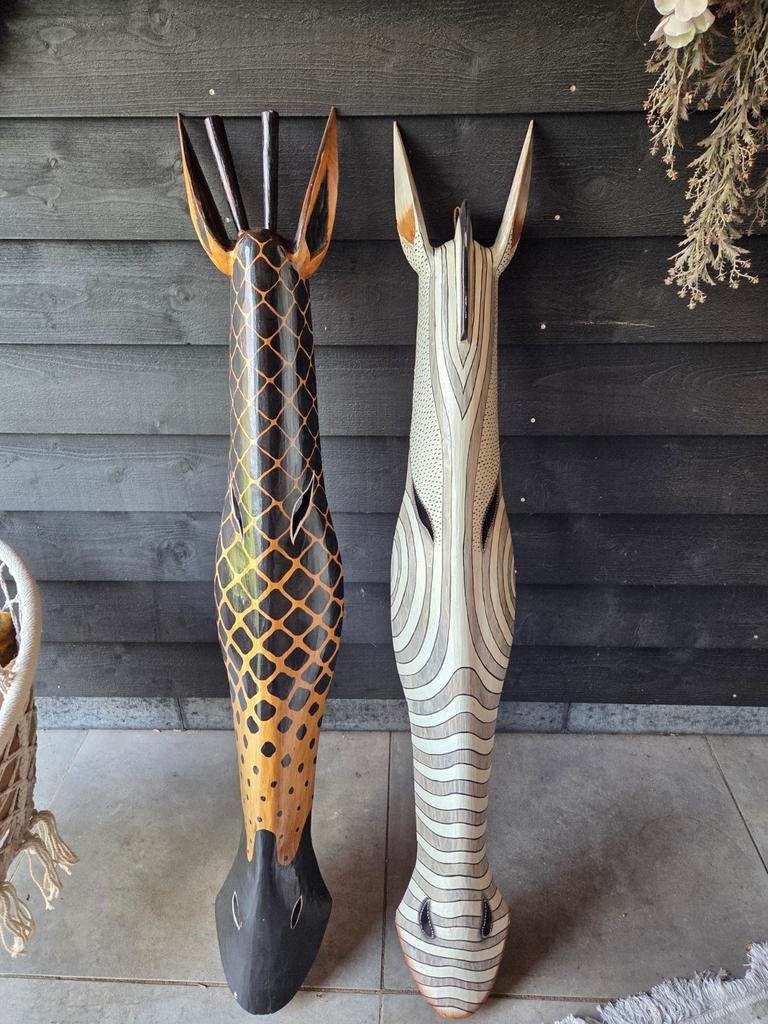 Houten dierenkoppen: Giraffe en Zebra uit Bali, Ophalen