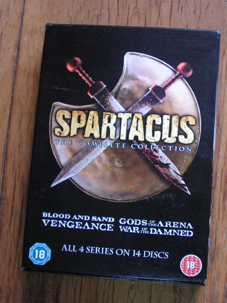SPARTACUS The complete Collection. Alle 4 series op 14 DVD's, Cd's en Dvd's, Dvd's | Tv en Series, Vanaf 18 jaar, Ophalen of Verzenden