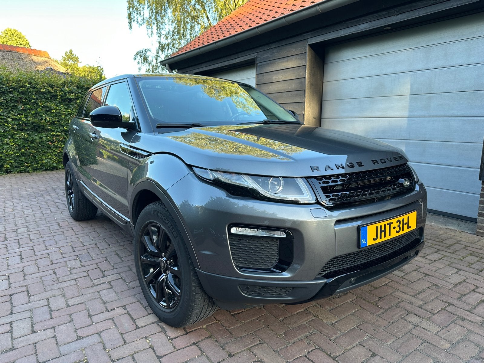 Land Rover Range Rover Evoque 2.0 Si4 240pk 4WD Aut 2018, Auto's, Automaat, 1800 kg, Zwart, 4 cilinders