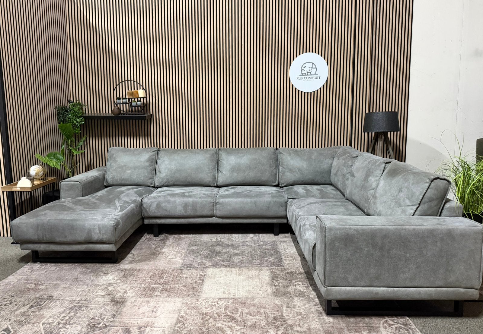 “GRATIS LEVERING” Gave kunstlederen U hoekbank! 330x240x165, Verzenden, Zo goed als nieuw, Kunststof, Grijs, zgan, hoekbank