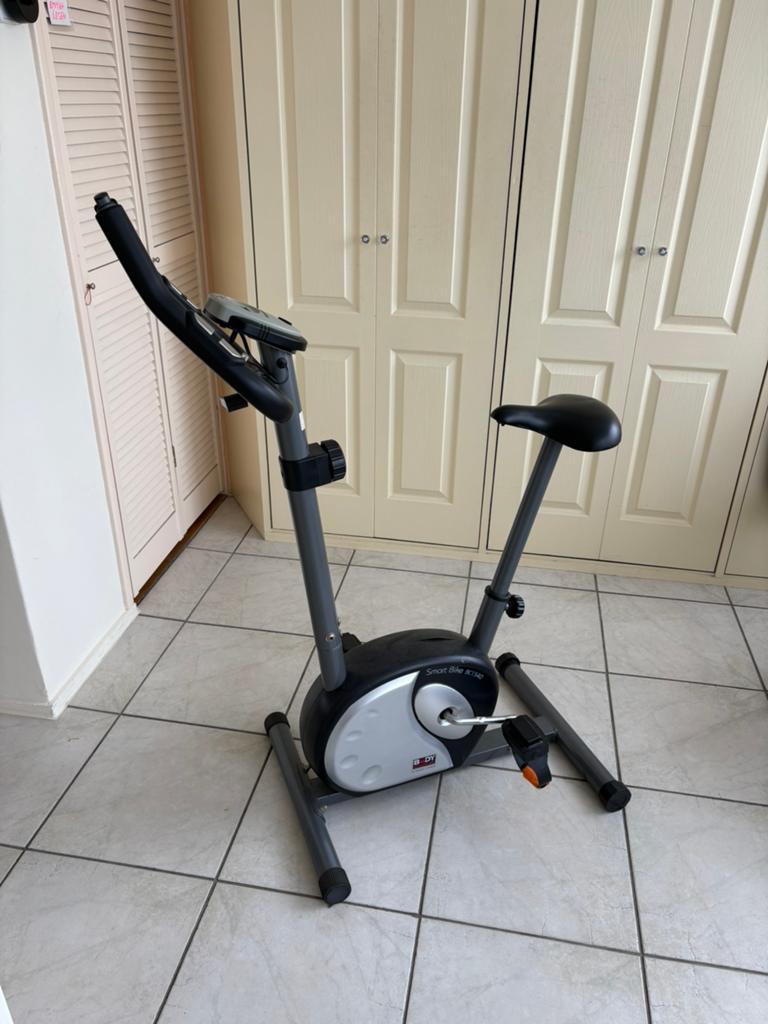 Hometrainer Body Sculpture Smart Bike BC1540, Ophalen, Zo goed als nieuw, Metaal, Benen