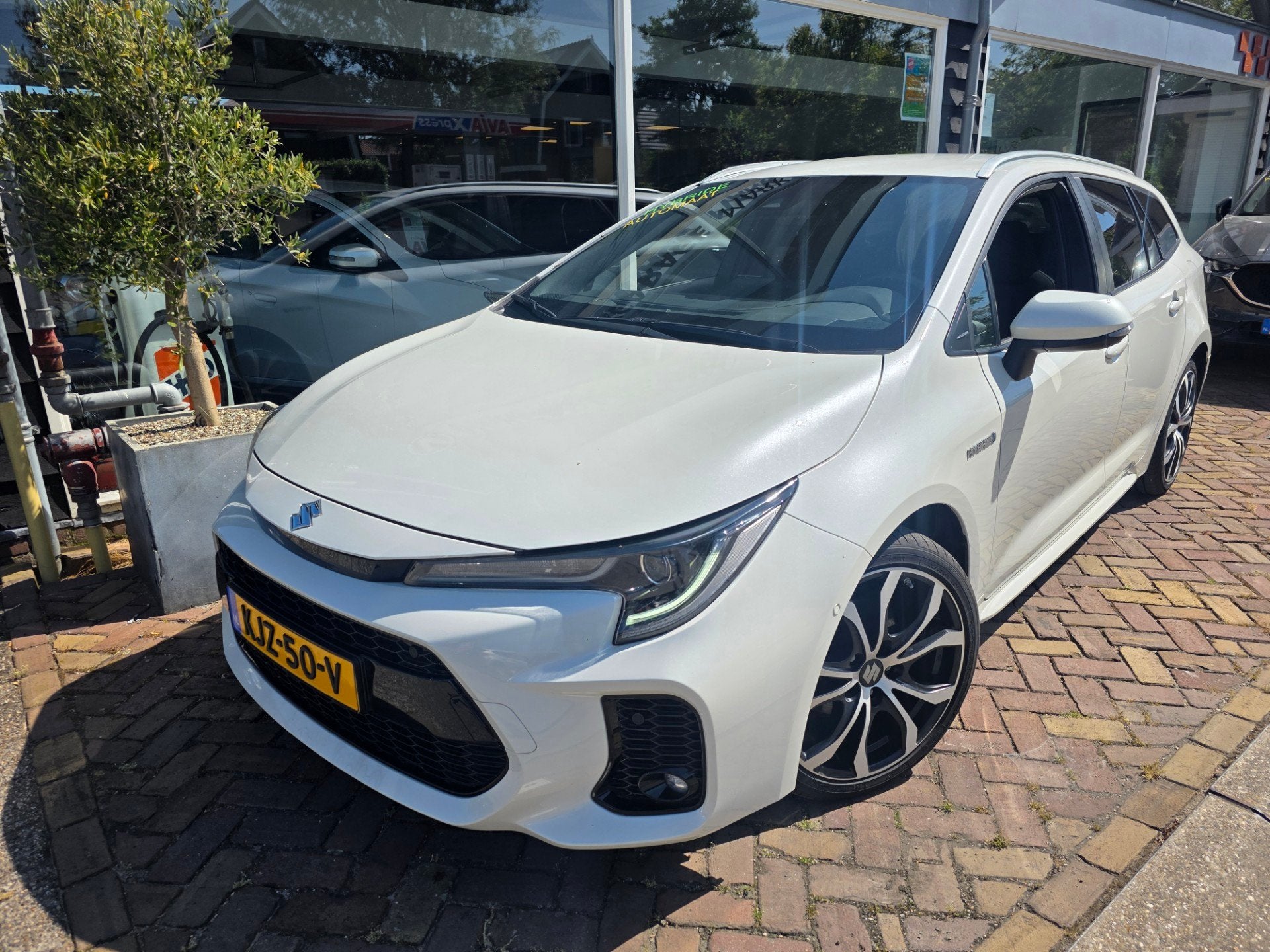 Suzuki Swace 1.8 Hybrid,style/ executive,mooie kleur,trekhaa, Auto's, 450 kg, Gebruikt, 4 cilinders, Wit