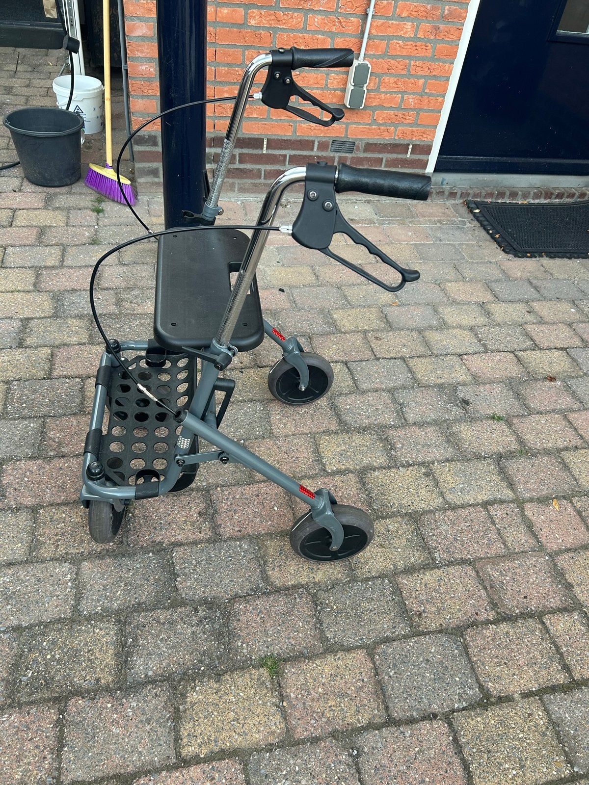 TomTar Rollator, Ophalen, Opvouwbaar, Zo goed als nieuw