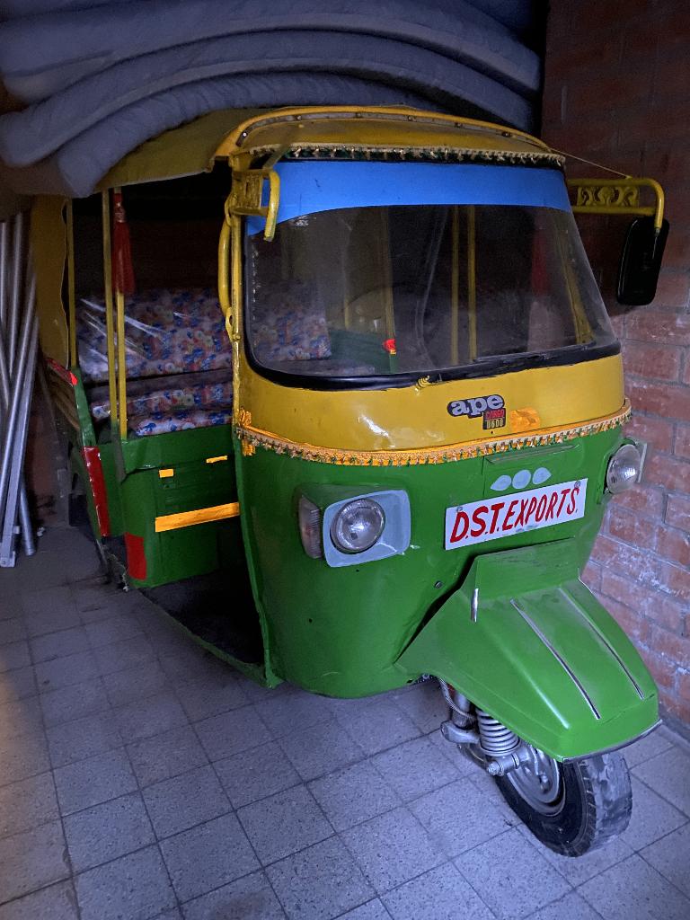 Tempu / Tuk Tuk, Ophalen
