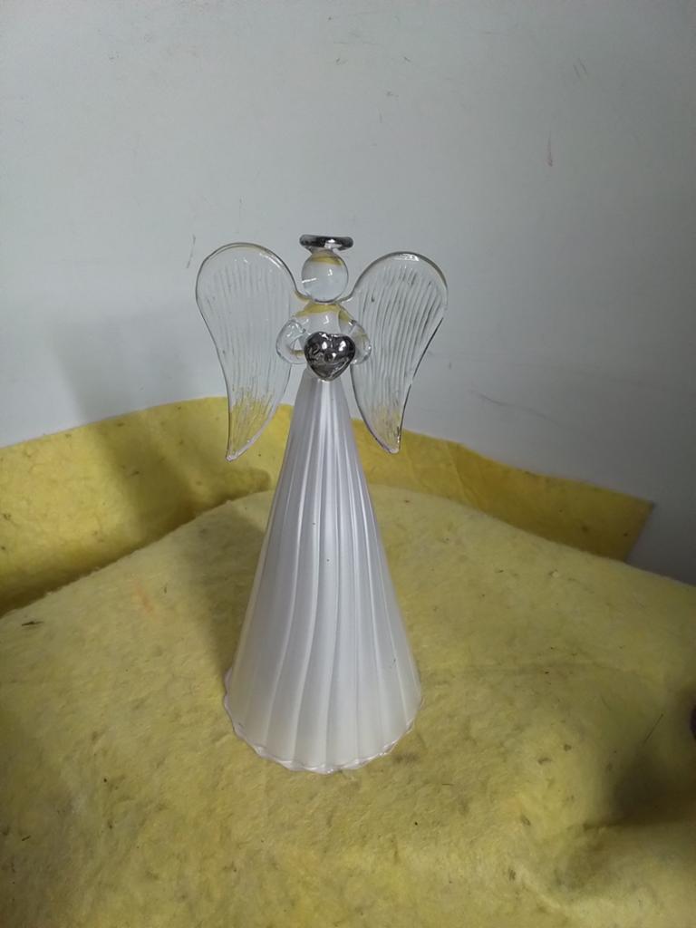 15141) mooie Engel met hart  hoog 17cm, Verzamelen, Ophalen of Verzenden, Zo goed als nieuw