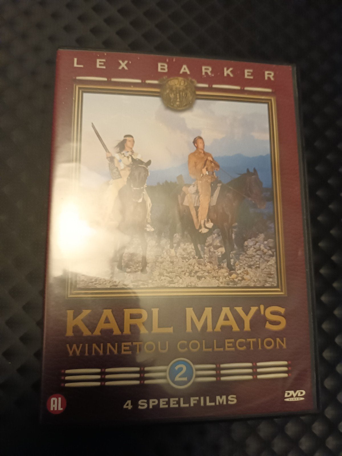 2-dvd box Karl May's Winnetou collection, Cd's en Dvd's, Alle leeftijden, Ophalen of Verzenden, Zo goed als nieuw