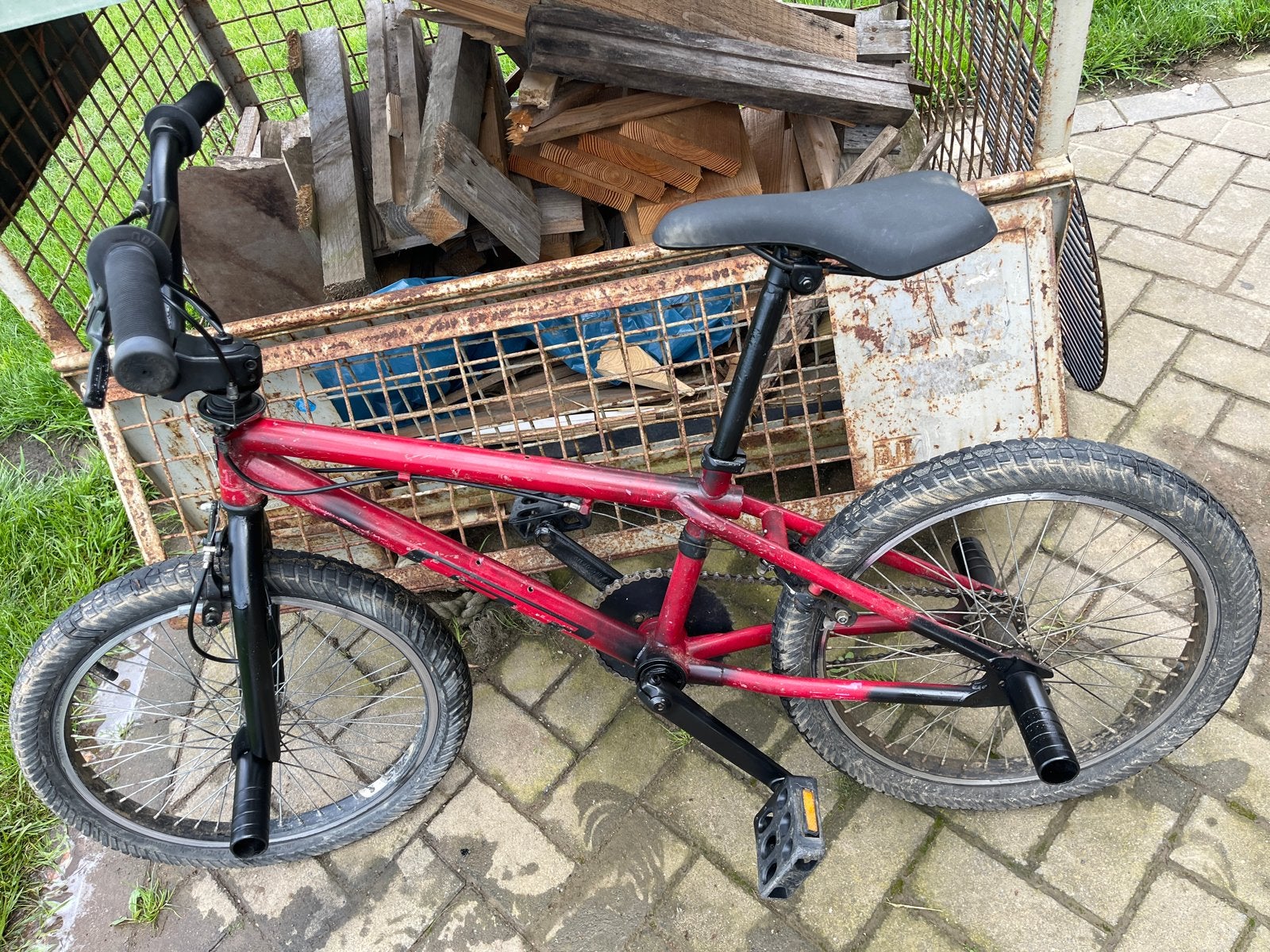 BMX fiets gebruikt, nog in mooie staat, Gebruikt, Staal, Velgrem, 20 tot 24 inch