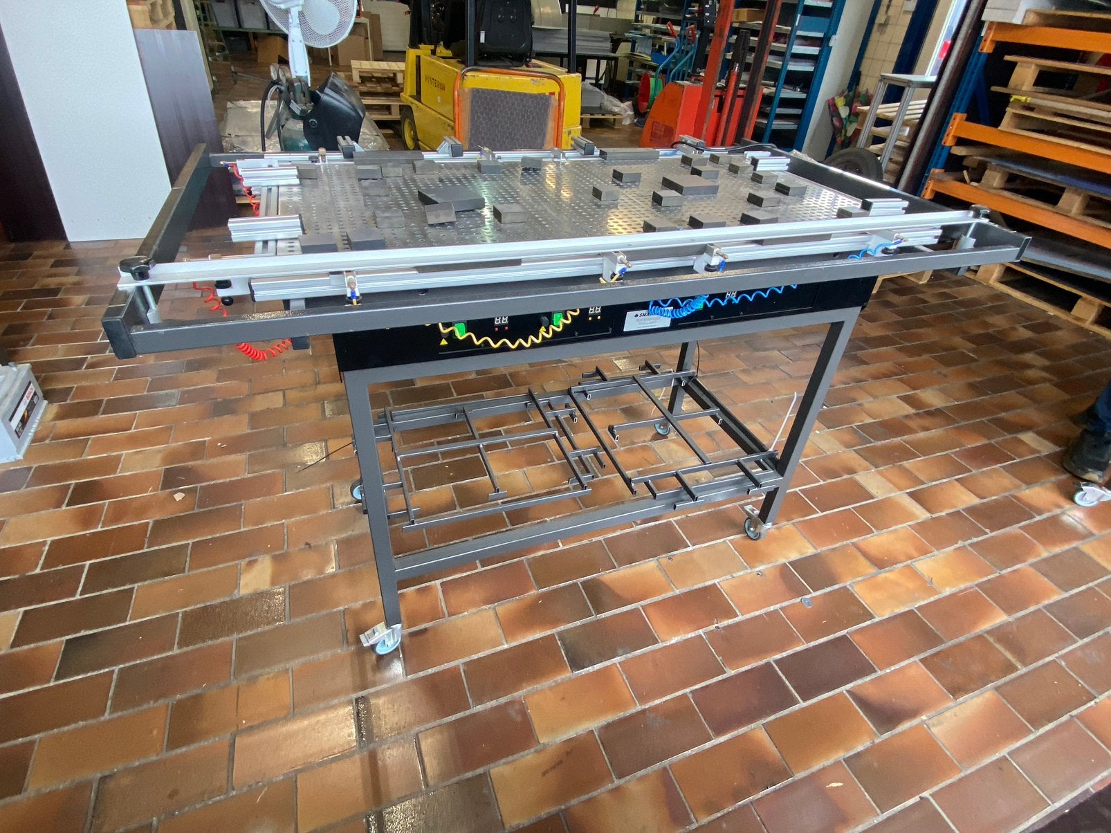 kunststof buigmachine, kunststof vouwmachine en Shannon., Ophalen of Verzenden, Zo goed als nieuw