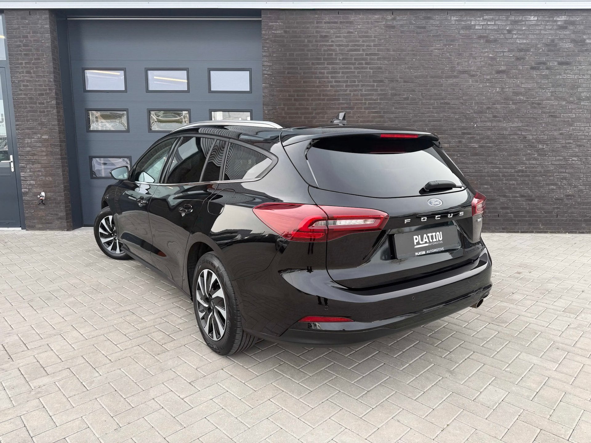 Ford Focus Wagon 1.0 EcoBoost Hybrid Titanium | 2022 | Cruis, Auto's, Gebruikt, Zwart, Origineel Nederlands, Handgeschakeld