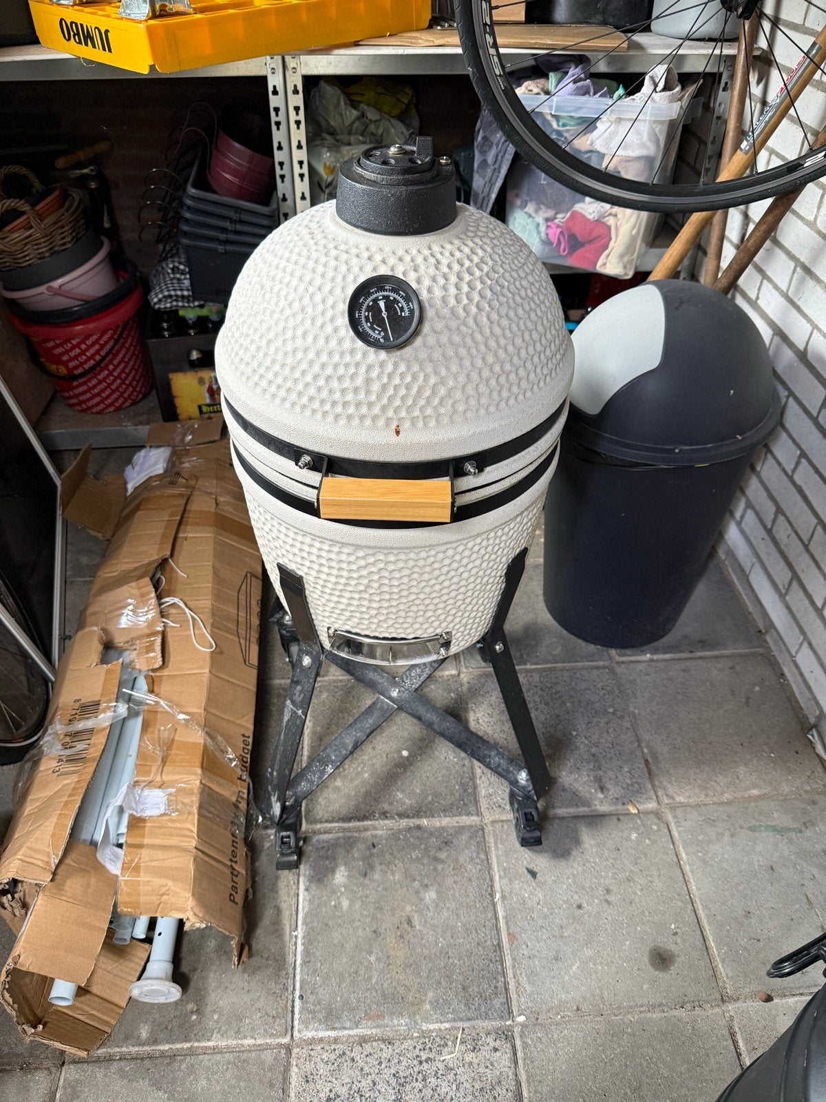 Kamado 16 inch met aankoopbon, garantie en extra's, Ophalen, Zo goed als nieuw