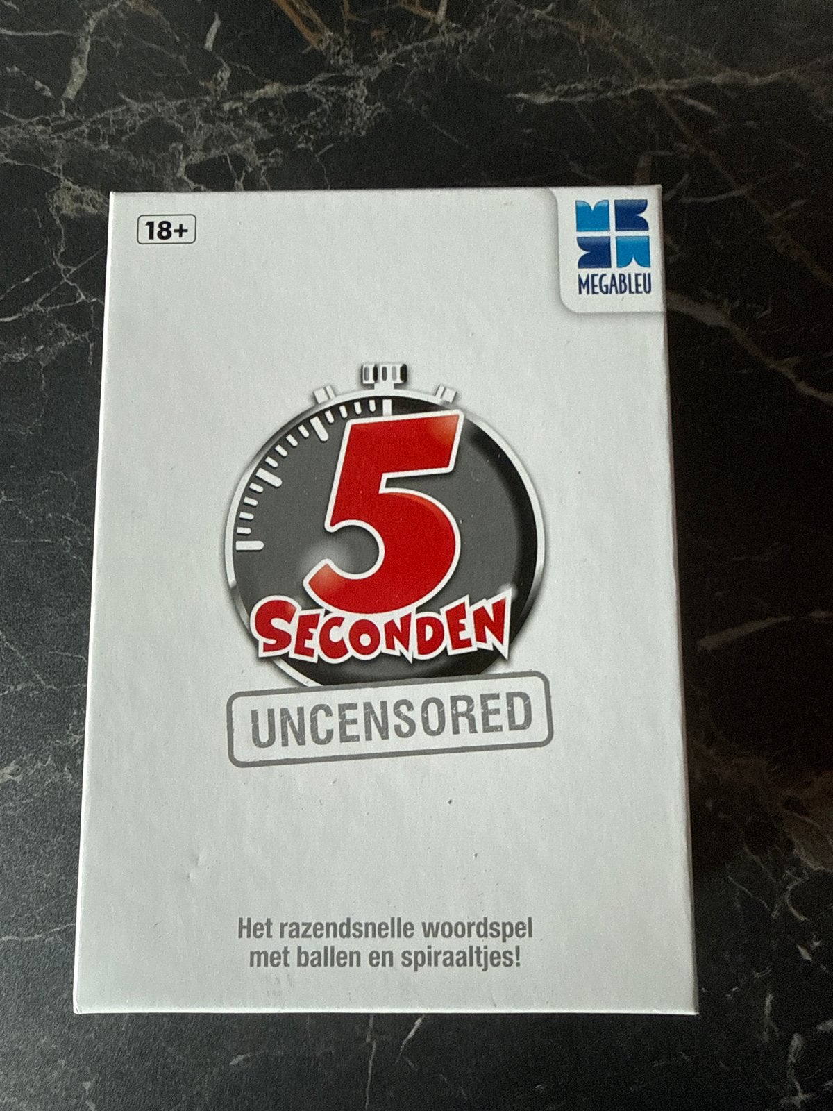 5 Seconden Uncensored - Het razendsnelle woordspel, Drie of vier spelers, Ophalen of Verzenden, Zo goed als nieuw