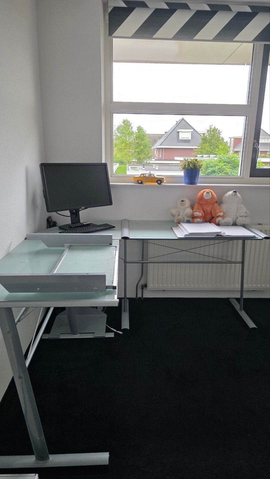 Matglazen Hoekbureau - Zilvergrijs Design, Ophalen, Gebruikt
