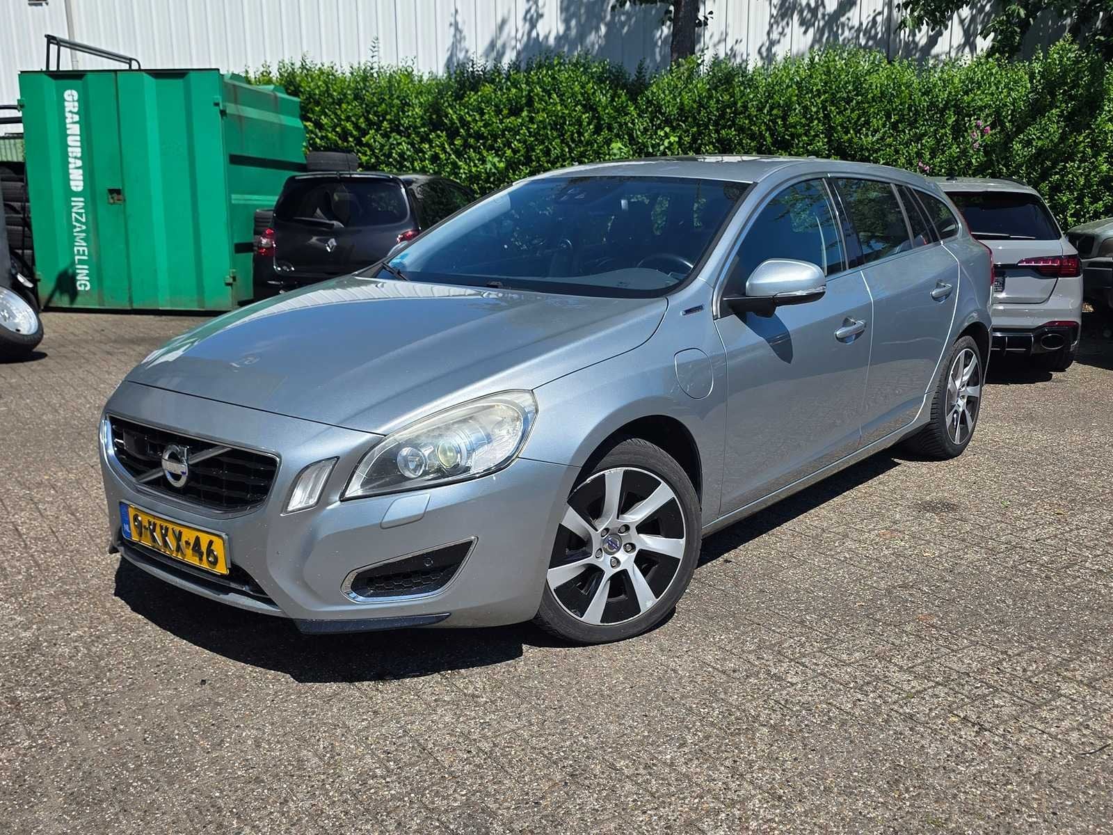 Volvo - V60 Plug In Hybrid - D6 AWD Plugin-Hybrid Summum - 2, Auto's, Volvo, Overige carrosserieën, 1848 kg, Overige brandstoffen