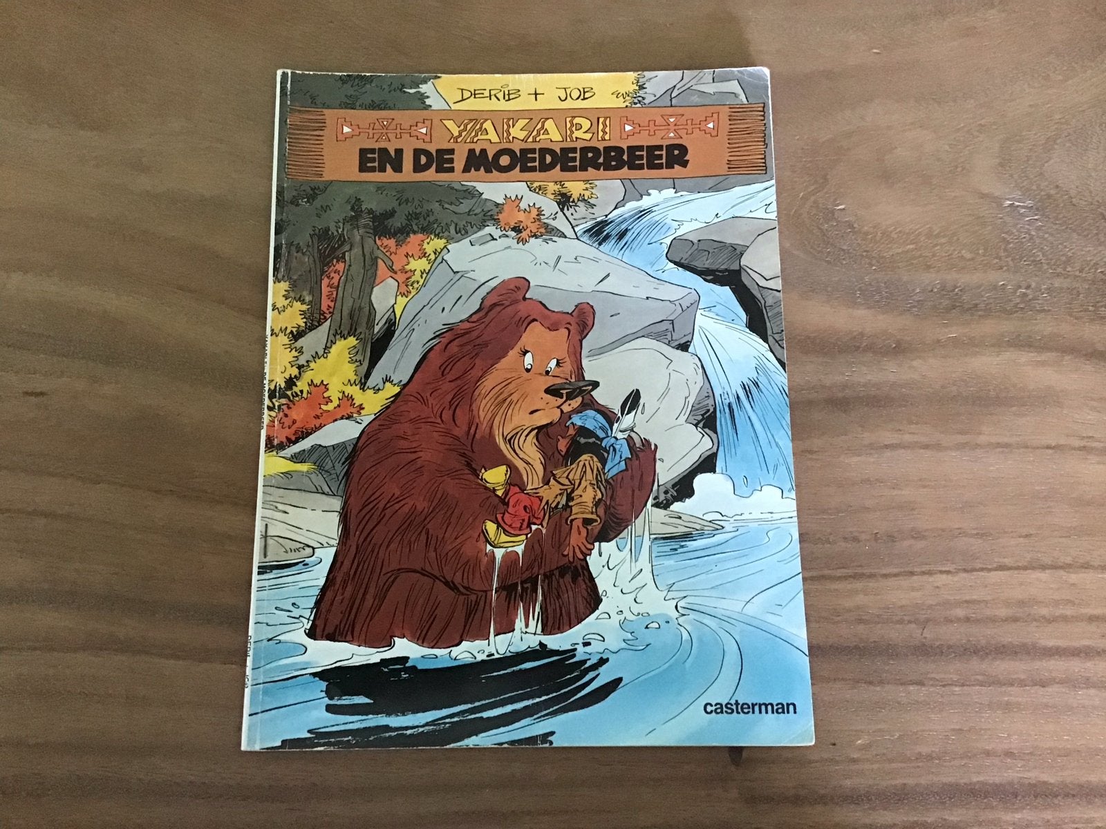 Yakari en de moederbeer - Stripboek Casterman, Boeken, Eén stripboek, Ophalen of Verzenden, Gelezen