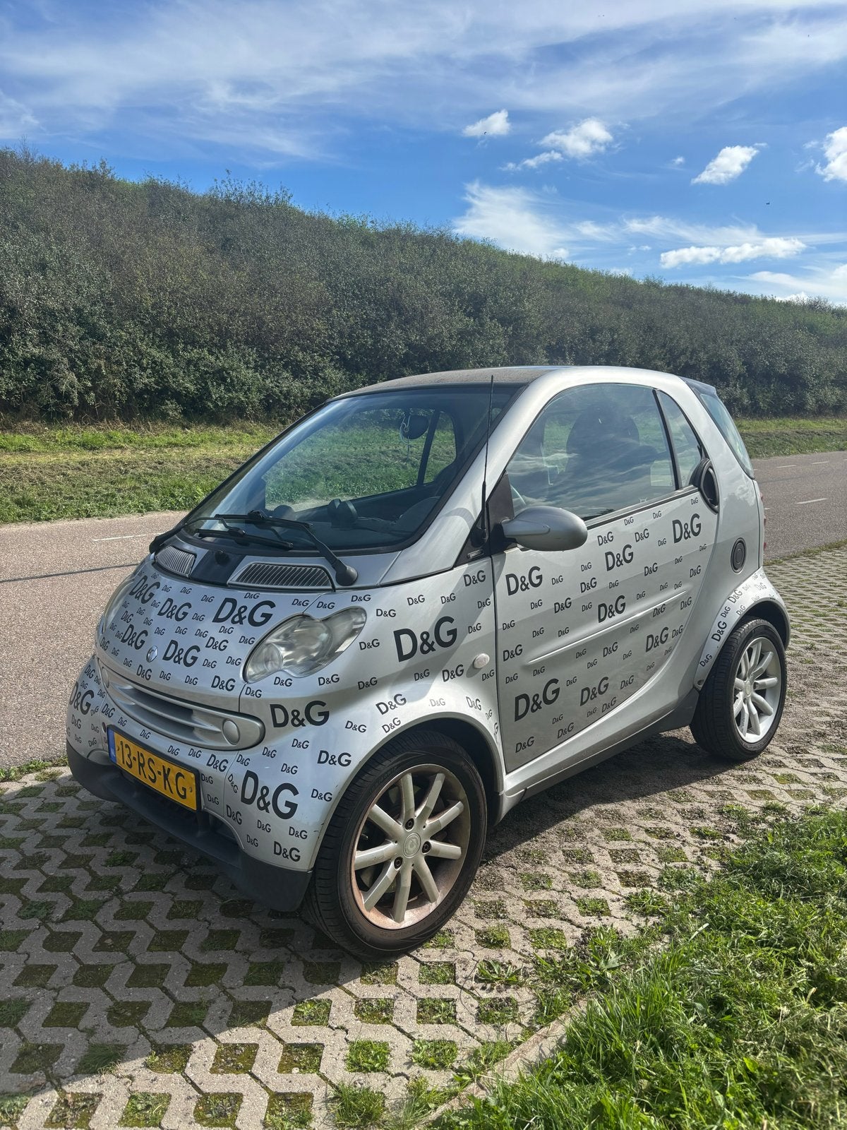 Smart 0.7 City Coupe fortwo 45KW 2005 Grijs, Auto's, 21 km/l, Achterwielaandrijving, 18 €/maand, 61 pk