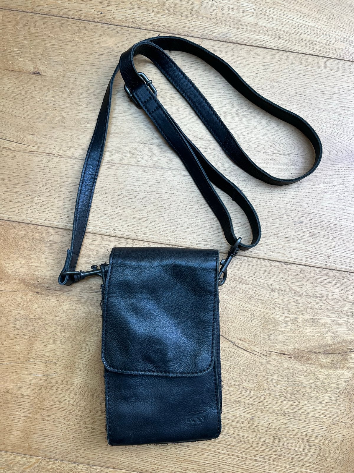 Leren tasje Bear - Zwart schoudertasje, Ophalen of Verzenden, Zo goed als nieuw, Zwart, Schoudertasje
