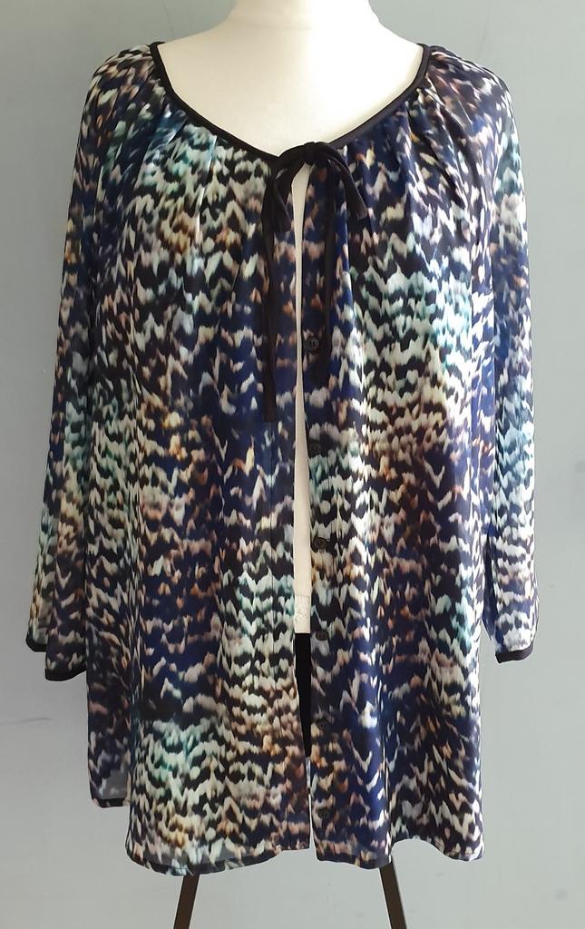 COMMA blouse, Kleding | Dames, Blouses en Tunieken, Zo goed als nieuw, Maat 42/44 (L), Overige kleuren, Ophalen of Verzenden