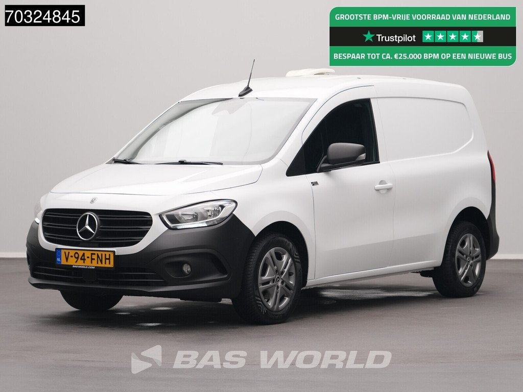 Mercedes Citan 110 L1H1 Trekhaak Airco Cruise Parkeersensore, Stof, Gebruikt, Euro 6, Wit