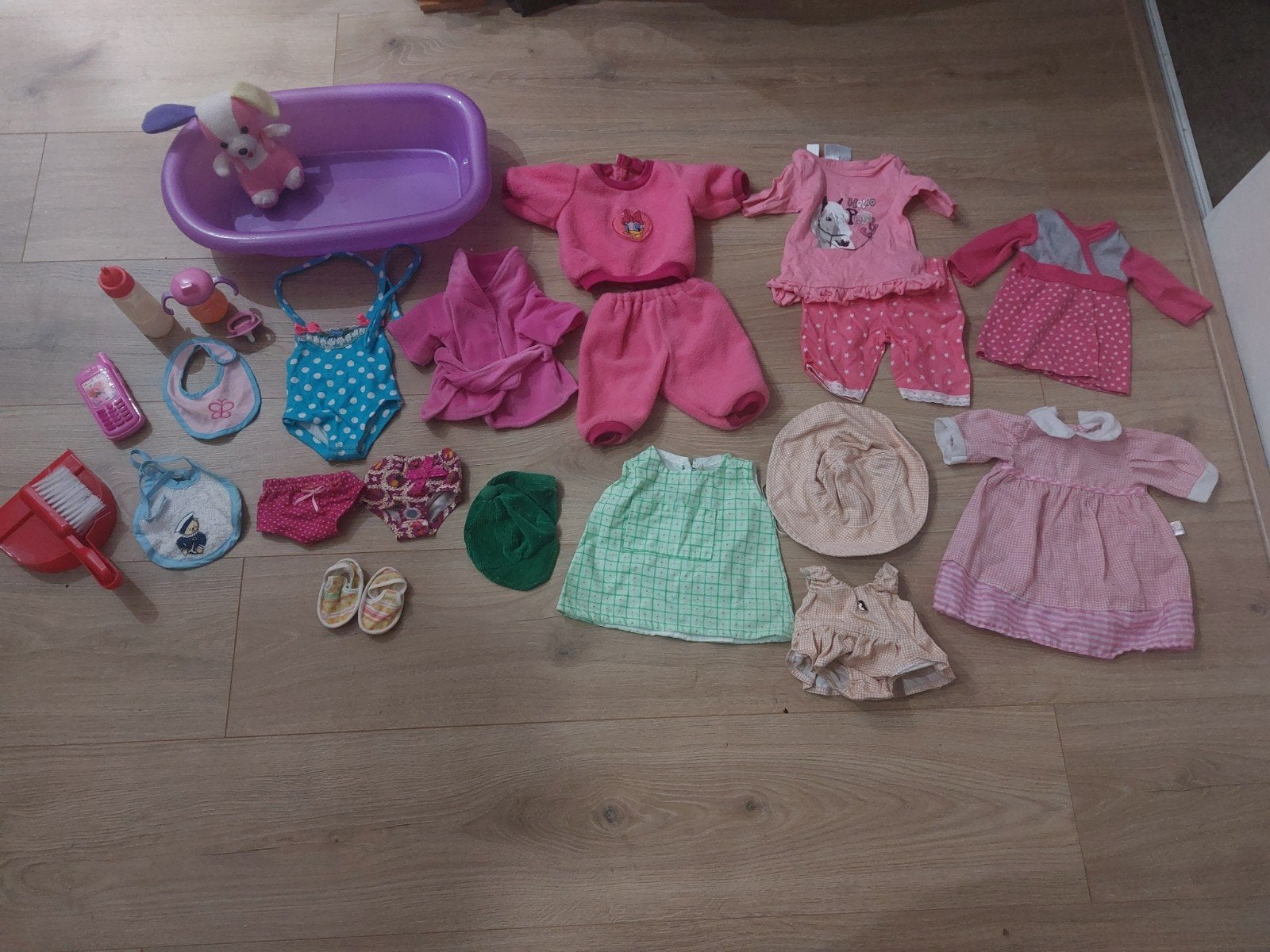 set poppenkleding en accessoires, Ophalen of Verzenden, Gebruikt, Babypop