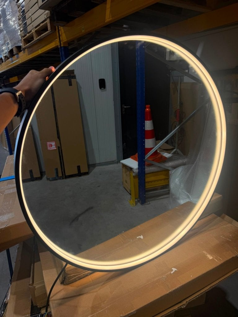 Ronde spiegel 80cm | LED | Verwarming | Sensor | Zwart, Ophalen, Rond, Zo goed als nieuw, 75 tot 100 cm