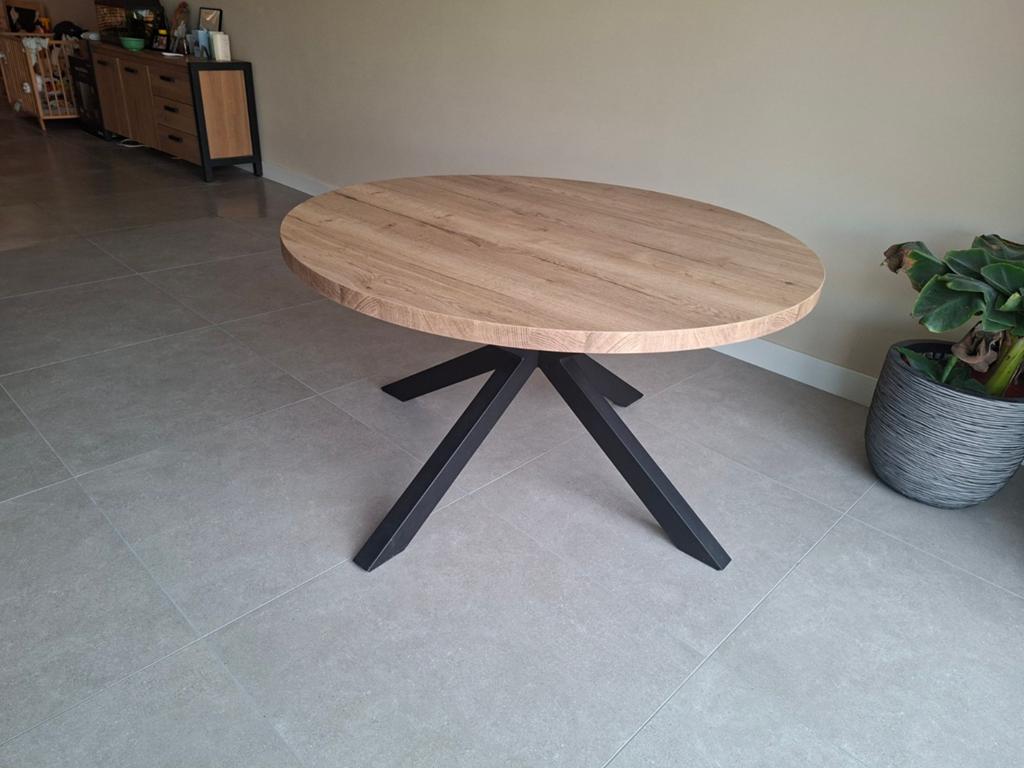Ronde eettafel met 4 stoelen, Huis en Inrichting, Tafels | Eettafels, Ophalen, Gebruikt, Vier personen
