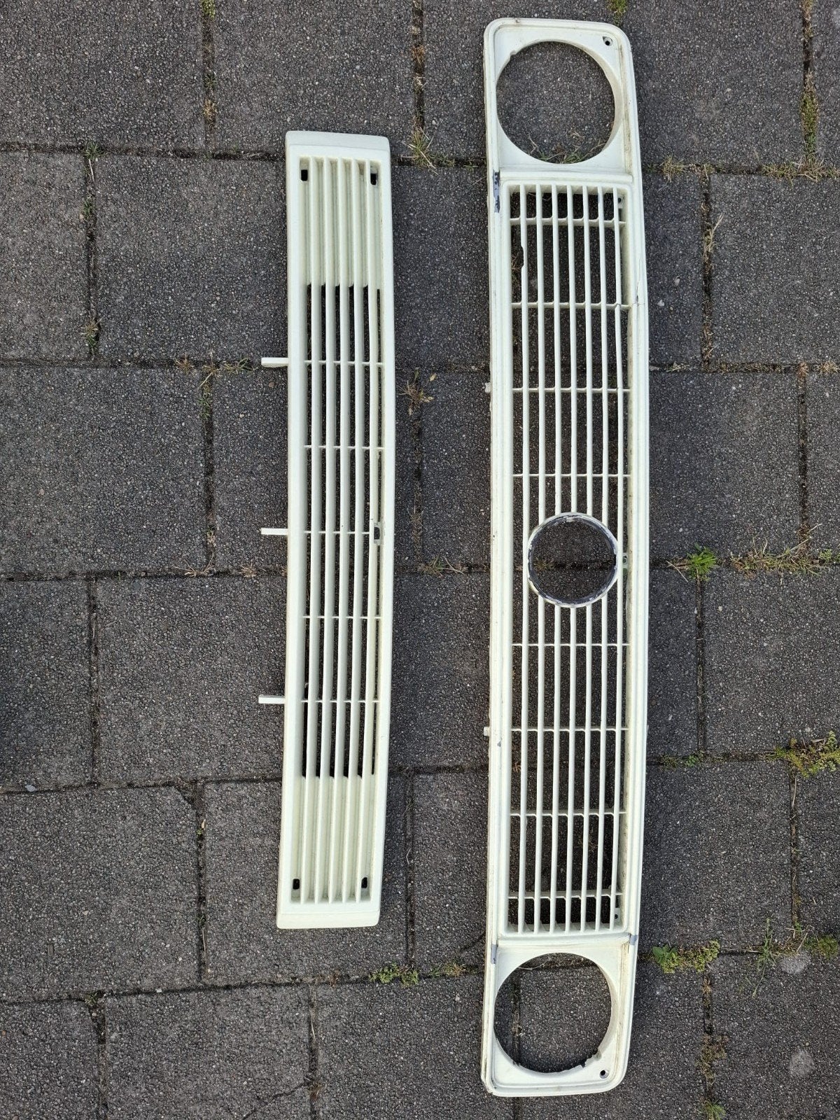 VW T3 Grille met embleem - Origineel, Auto-onderdelen, Ophalen, Gebruikt, Bumper, Volkswagen