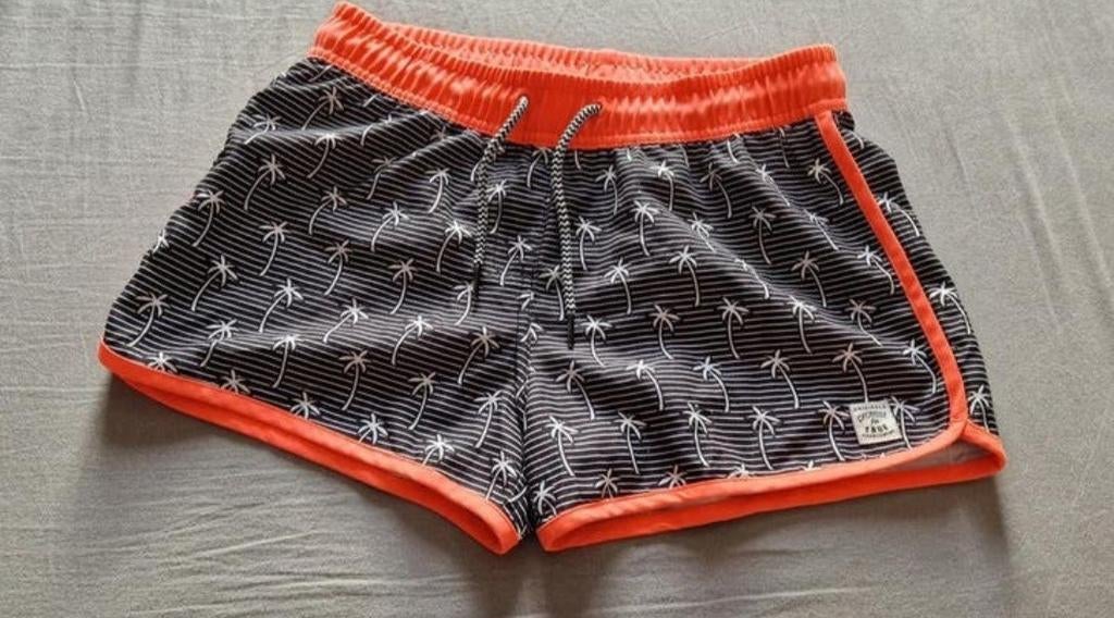 (Zwem) short maat 164, Kinderen en Baby's, Kinderkleding | Maat 164, Protest, Meisje, Sport- of Zwemkleding, Ophalen of Verzenden