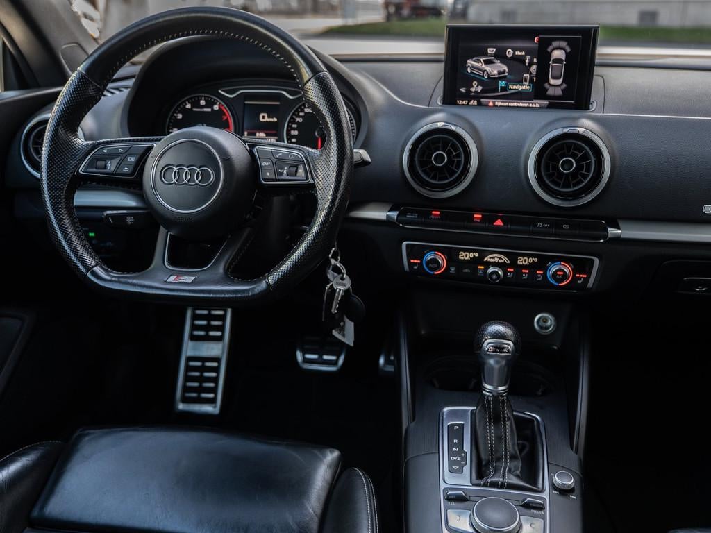 Audi A3 CABRIOLET 35 TFSI S-LINE - CABRIO - AUTOMAAT - XENON, 730 kg, 4 cilinders, 4 stoelen, Leder