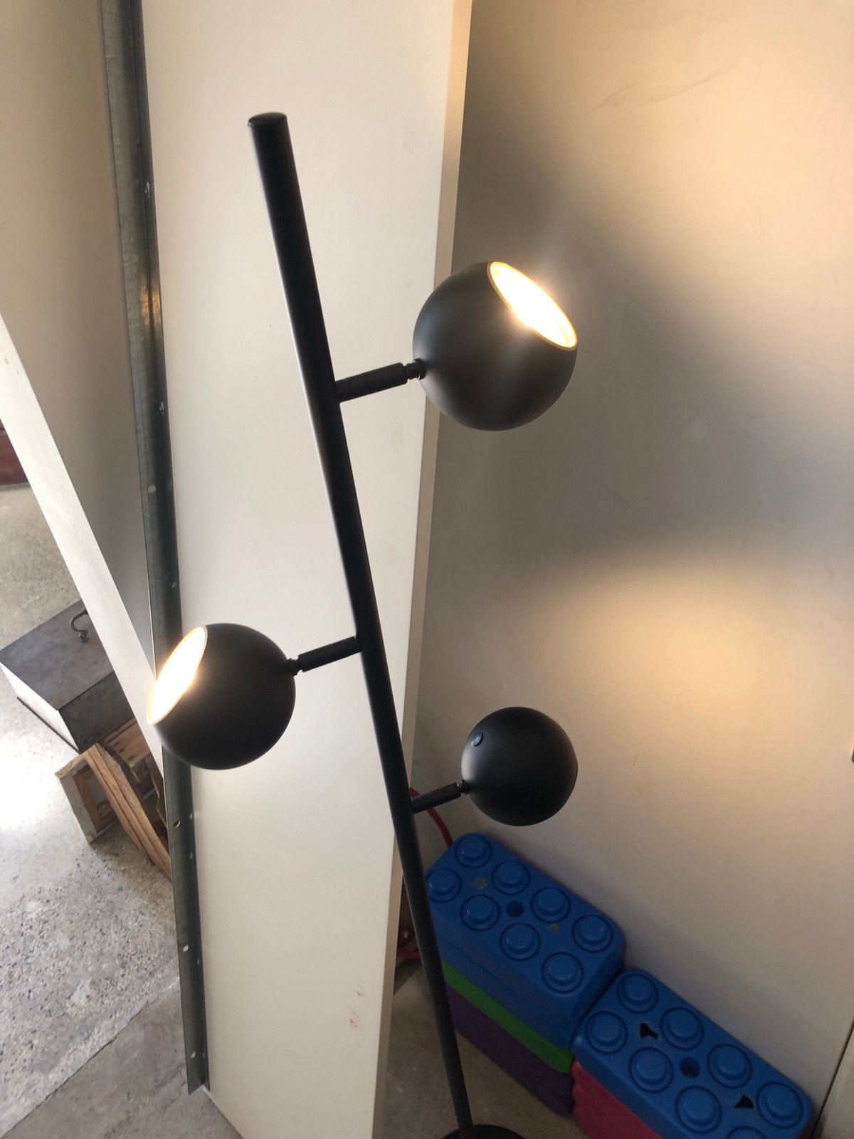 Lumidora stalamp zwart retro drie bollen dunk, Ophalen, Zo goed als nieuw, Metaal, 150 tot 200 cm