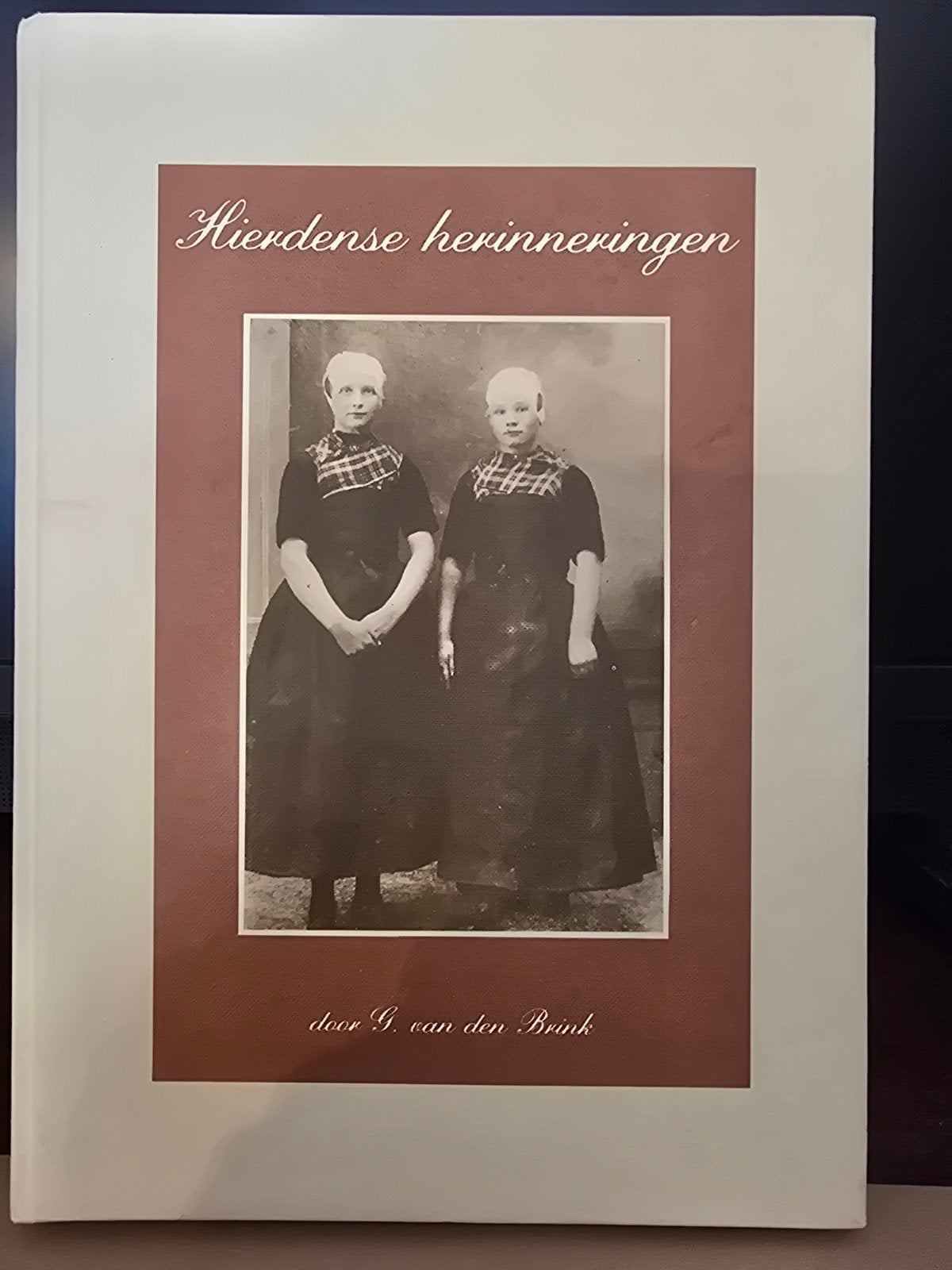 Hierdense herinneringen - G. van den Brink, Ophalen of Verzenden, 20e eeuw of later, Zo goed als nieuw, G. van den Brink