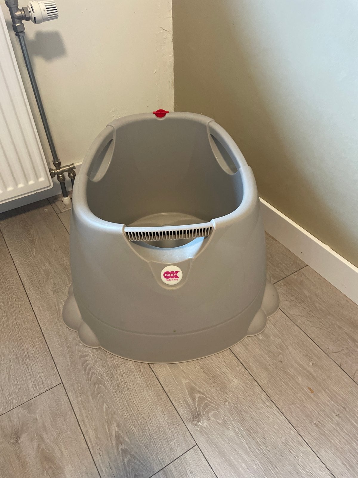 OKbaby Opla Douchezitje Ecru - Babybadje, Kinderen en Baby's, Gebruikt, Badje, Standaard, Ophalen