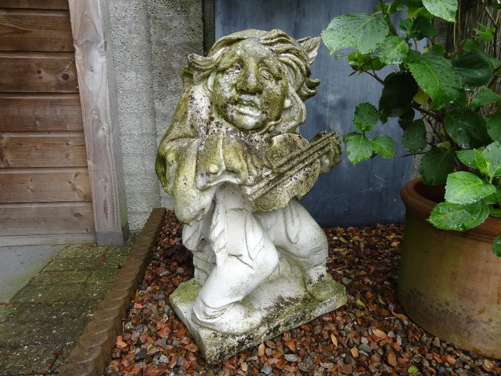 stenen beeld van trol / kabouter, Ophalen, Gebruikt, Beton