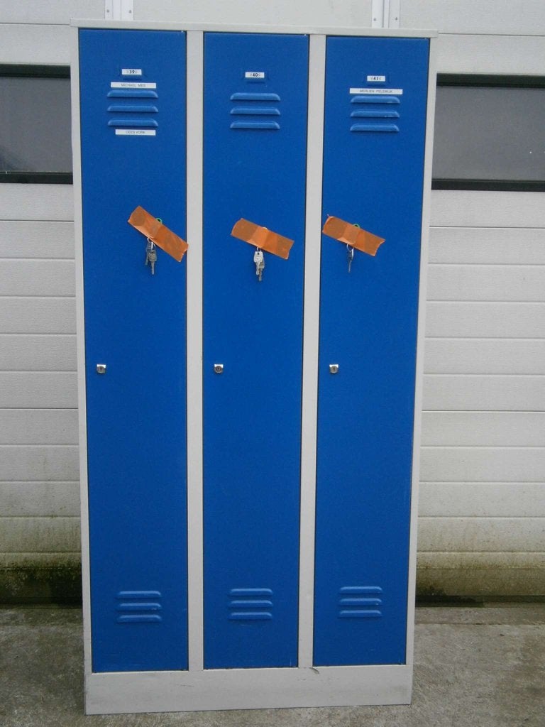 Garderobe Lockerkasten /lockers kluisjes